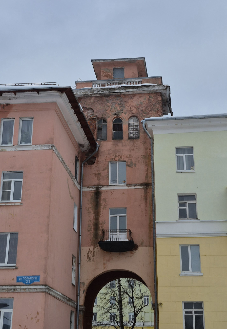 Ступино, Улица Горького, 23; Проспект Победы, 24 / Улица Горького, 25