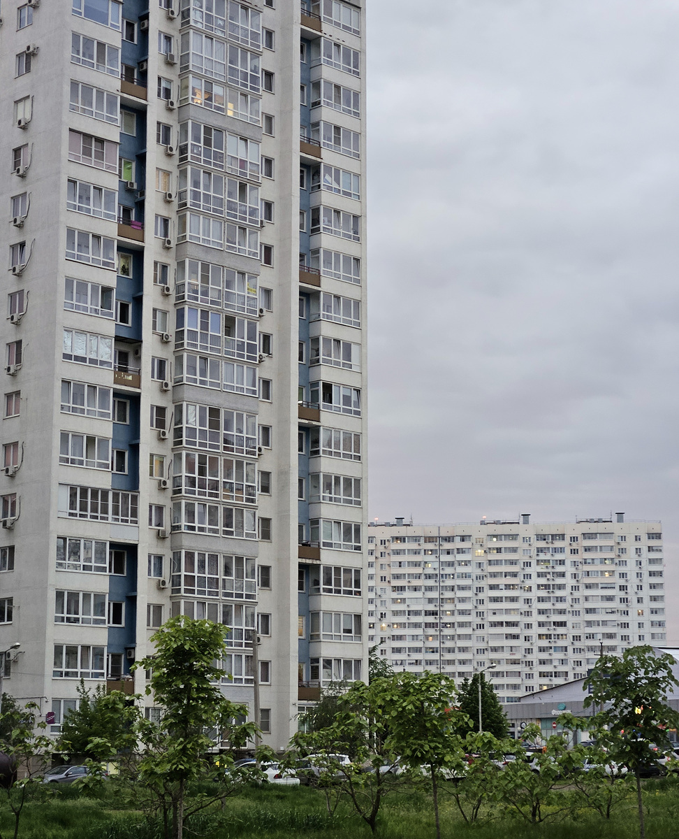 Краснодар, Улица имени 40-летия Победы, 145; Улица имени Героя Владислава Посадского, 40