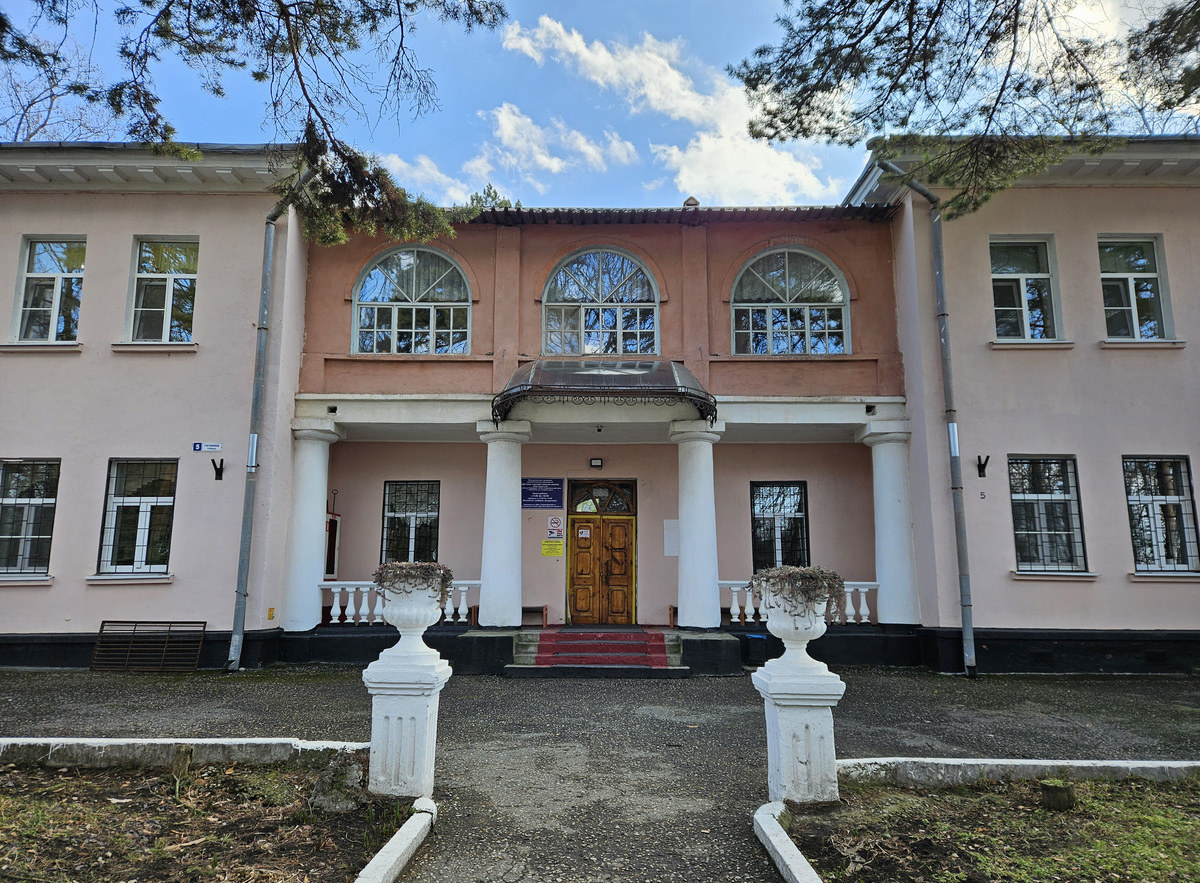 Лермонтов, Улица Гагарина, 5