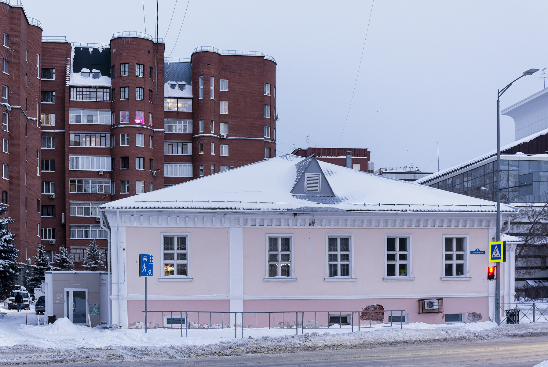 Тюмень, Елецкая улица, 1