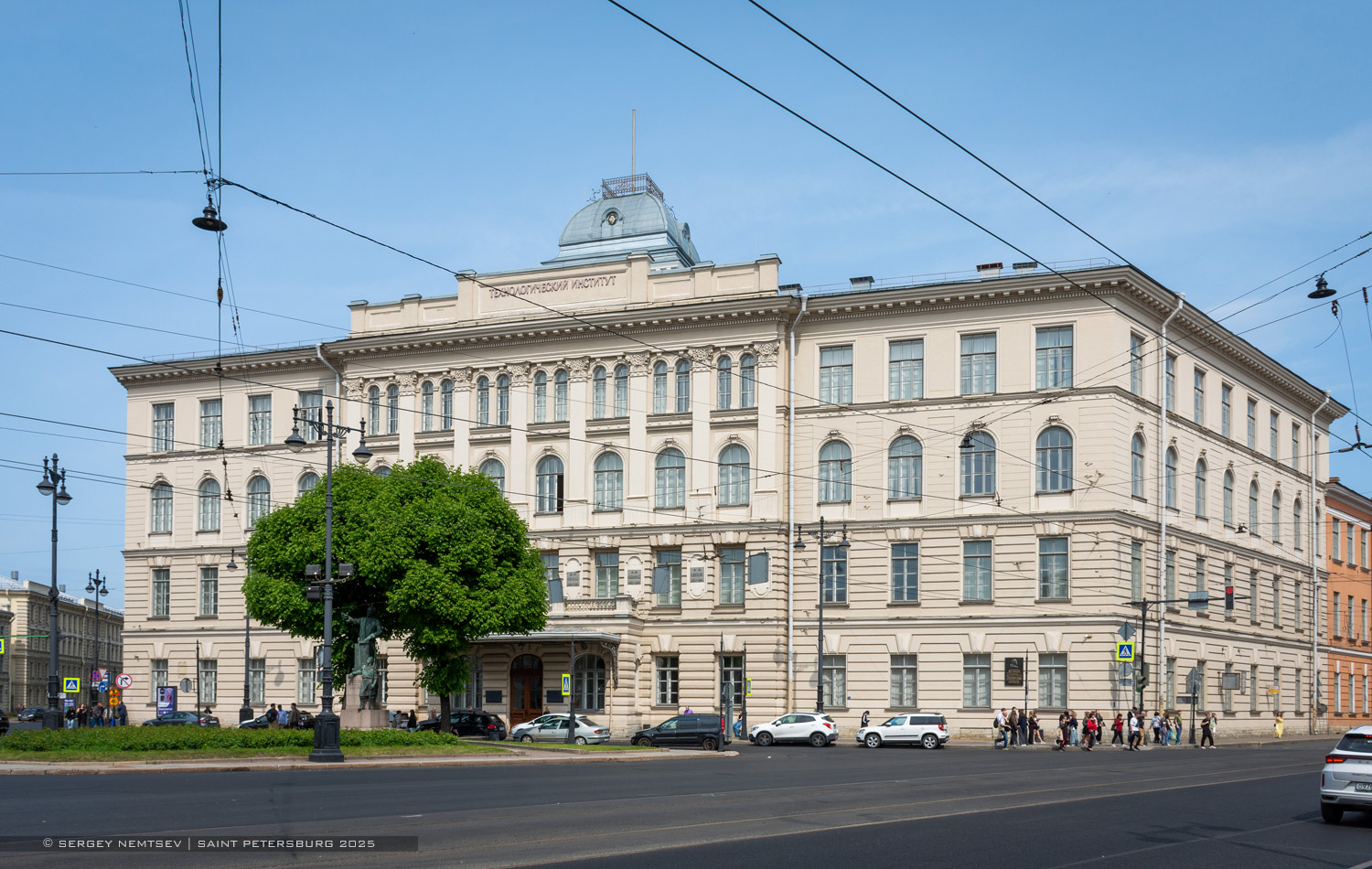 Sankt Petersburg, Загородный проспект, 49 / Московский проспект, 26