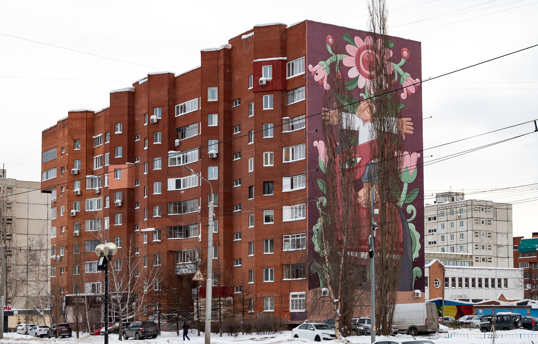 Уфа, Улица Юрия Гагарина, 10. Монументальное искусство (мозаики, росписи, барельефы, сграфито)