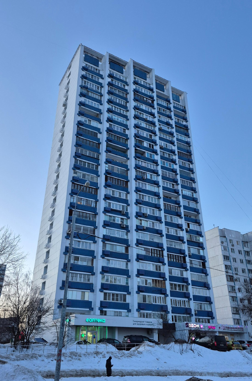 Москва, Строгинский бульвар, 23
