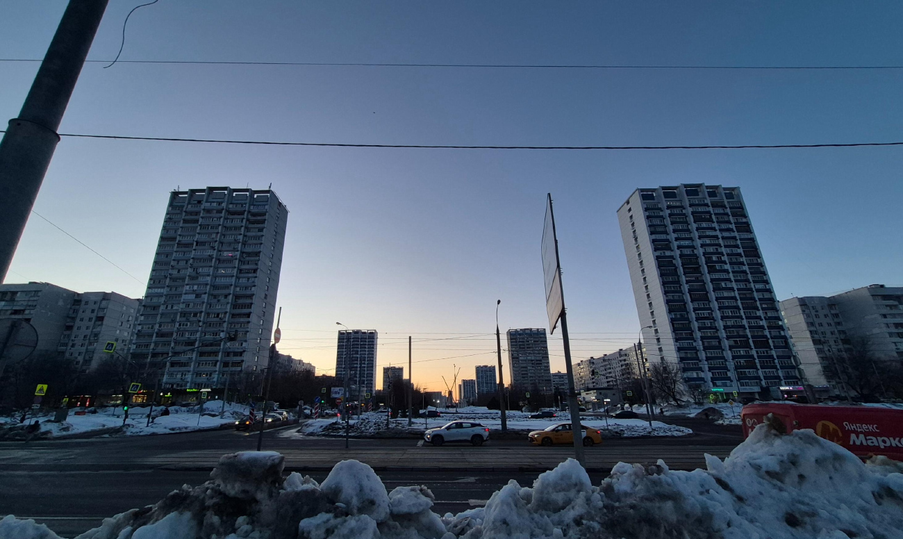 Москва, Строгинский бульвар, 30; Строгинский бульвар, 23