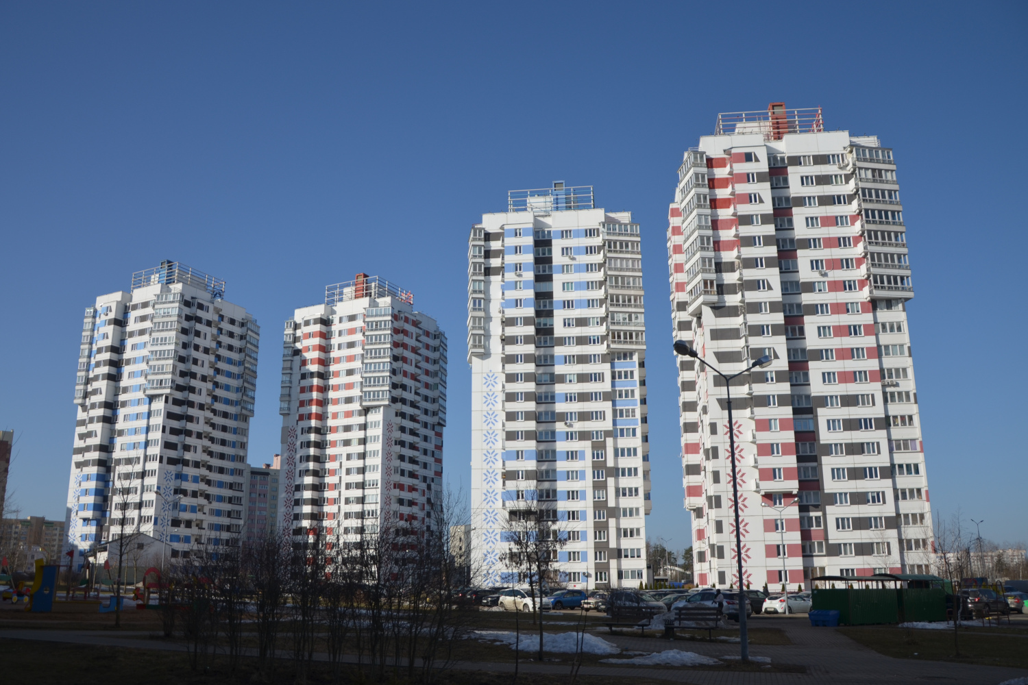 Минск, Улица 50 лет Победы, 20; Улица 50 лет Победы, 22; Улица Курсанта Гвишиани, 4; Улица Курсанта Гвишиани, 6