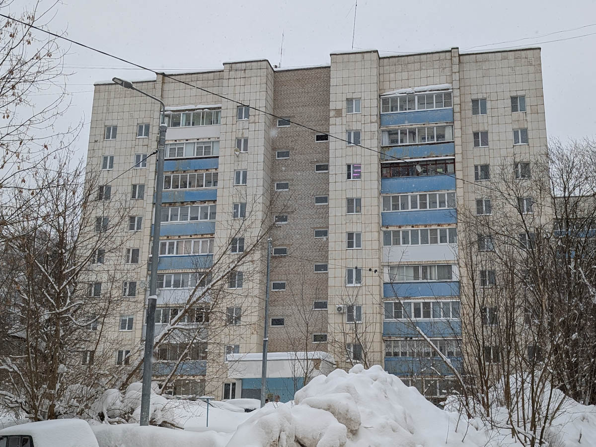 Пересвет, Октябрьская улица, 4