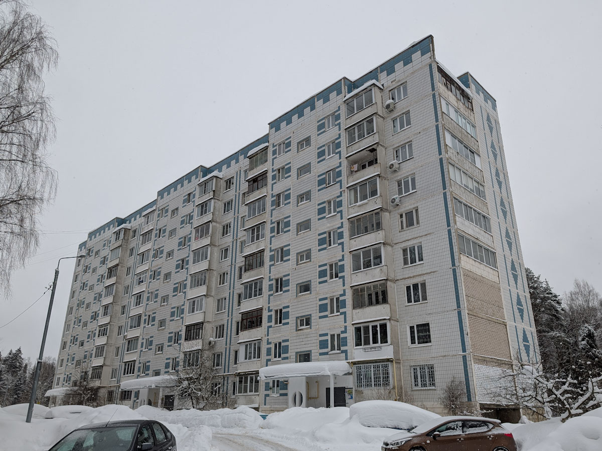 Пересвет, Улица Строителей, 15