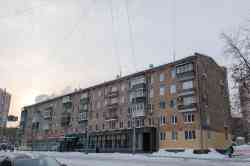 Москва, Красноказарменная улица, 16