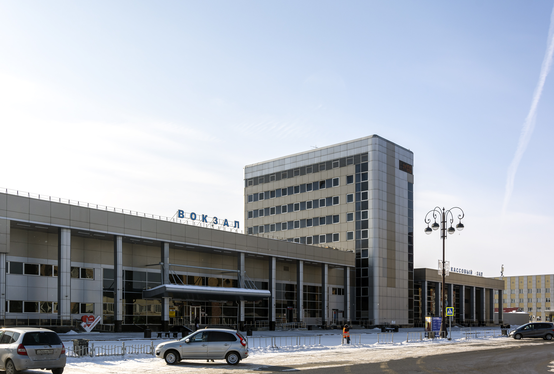 Тюмень, Привокзальная улица, 22