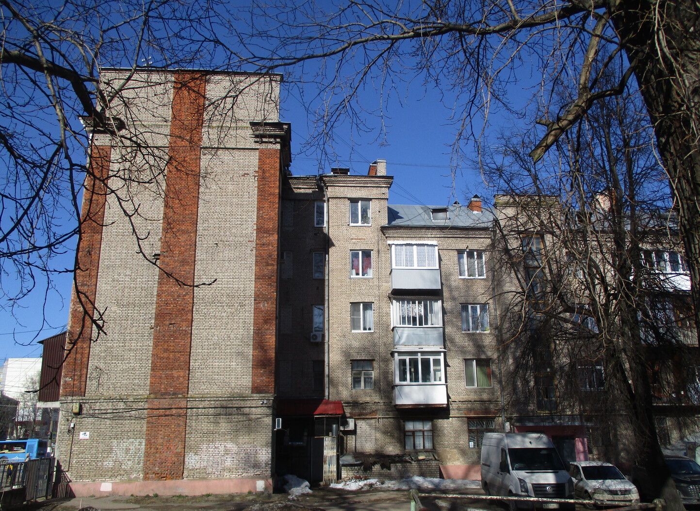 Тверь, Проспект Калинина, 11