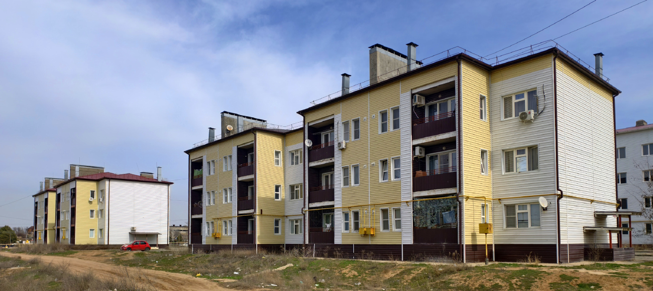 Икряное, Школьная улица, 40А; Школьная улица, 40В