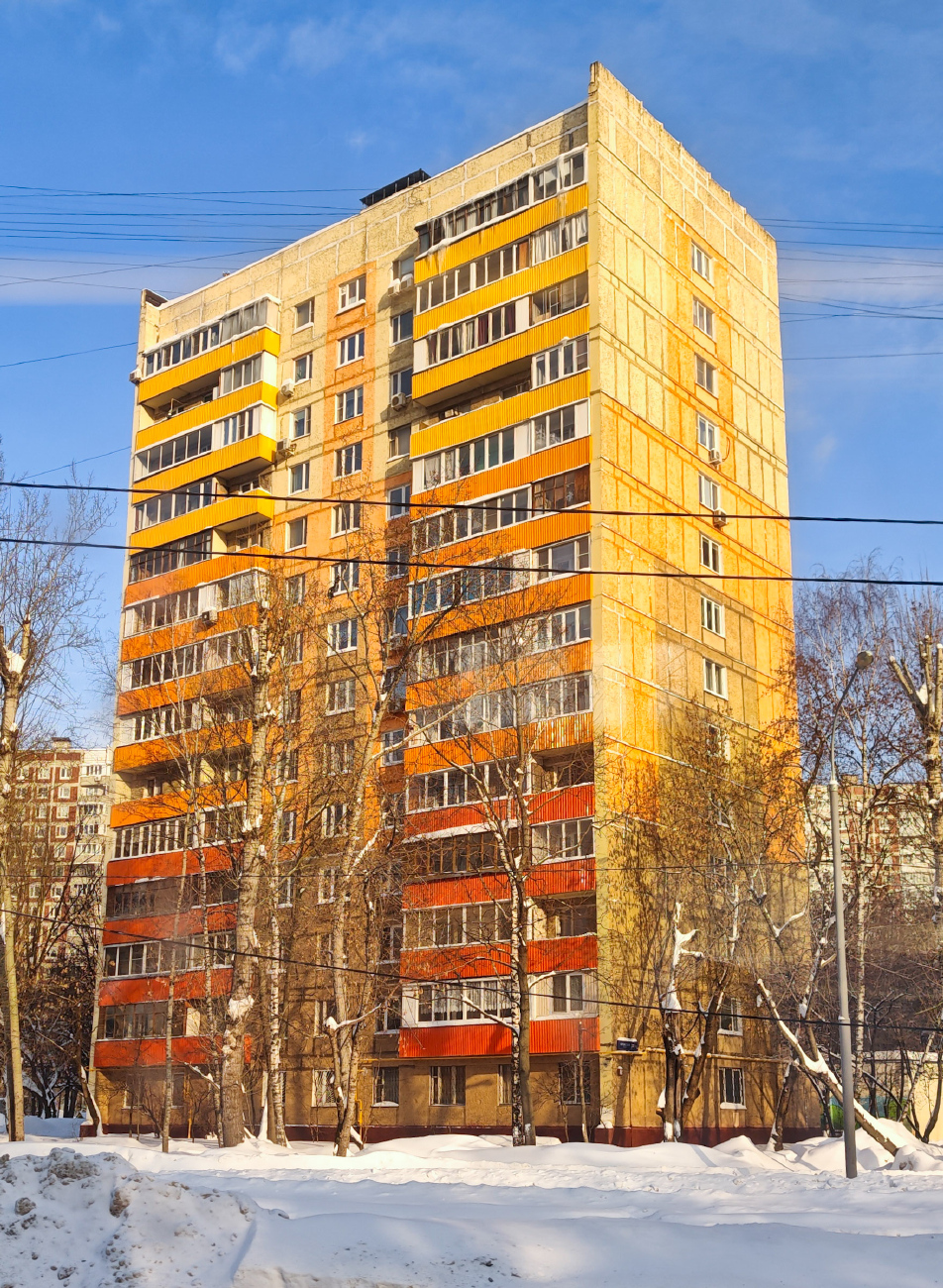 Москва, Флотская улица, 72 / Онежская улица, 32