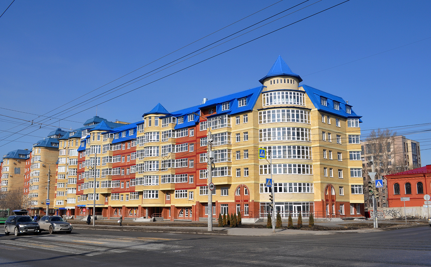 Омск, Улица 10 лет Октября, 43/1