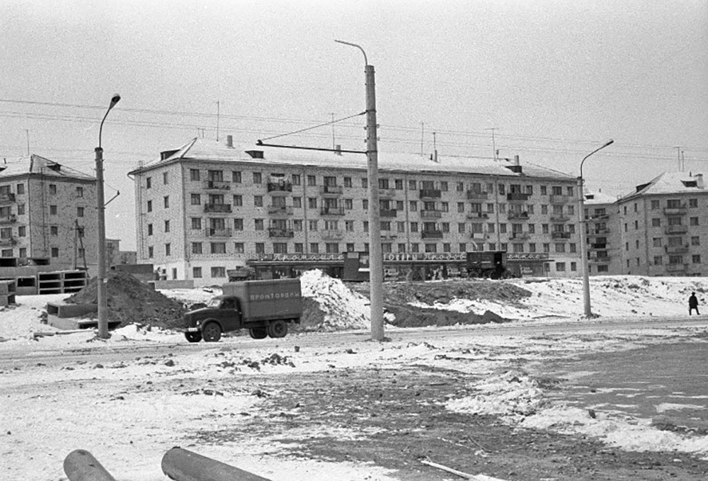 Красноярск, Высотная улица, 19