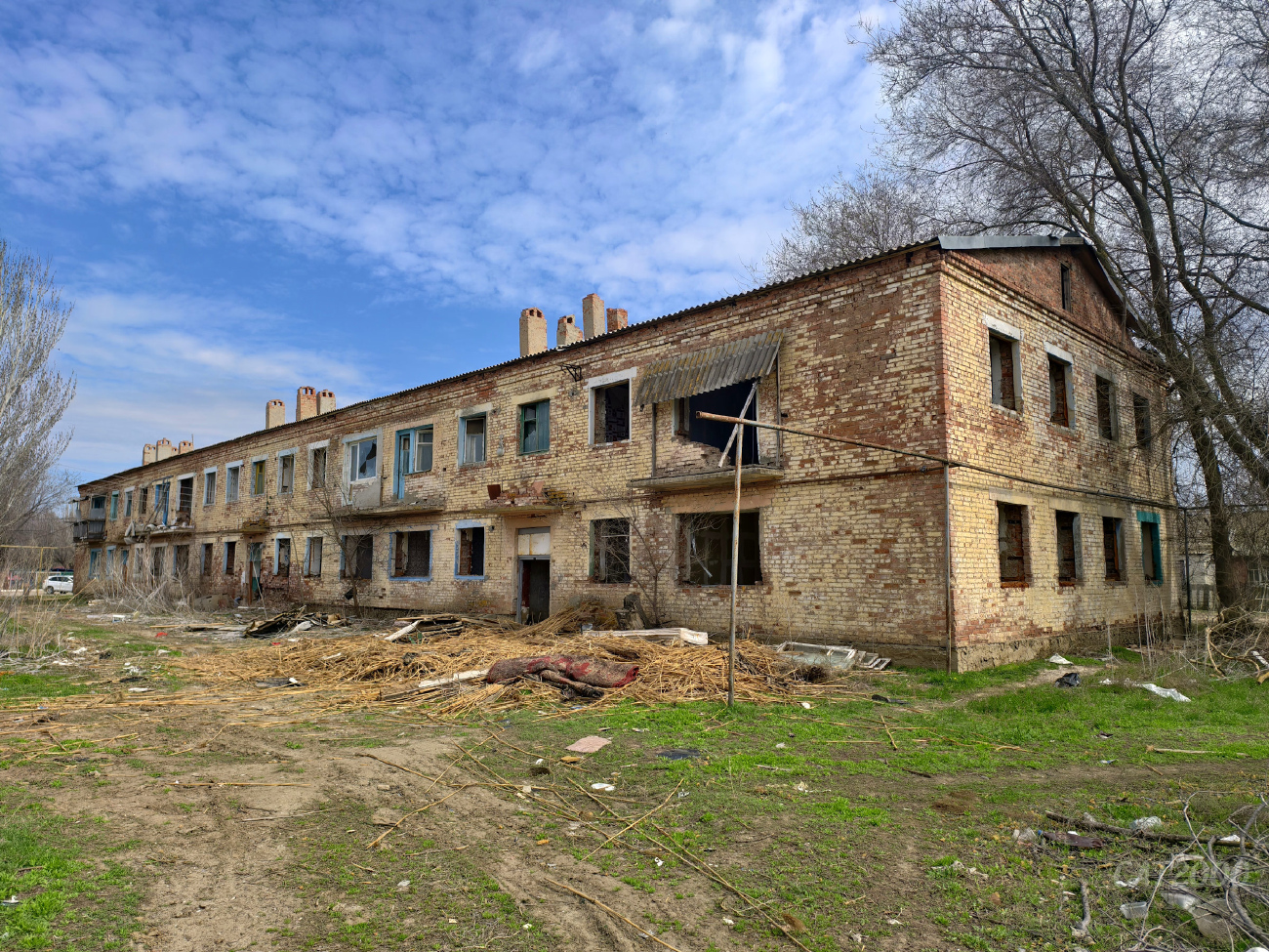 Начало, Полевая улица, 4