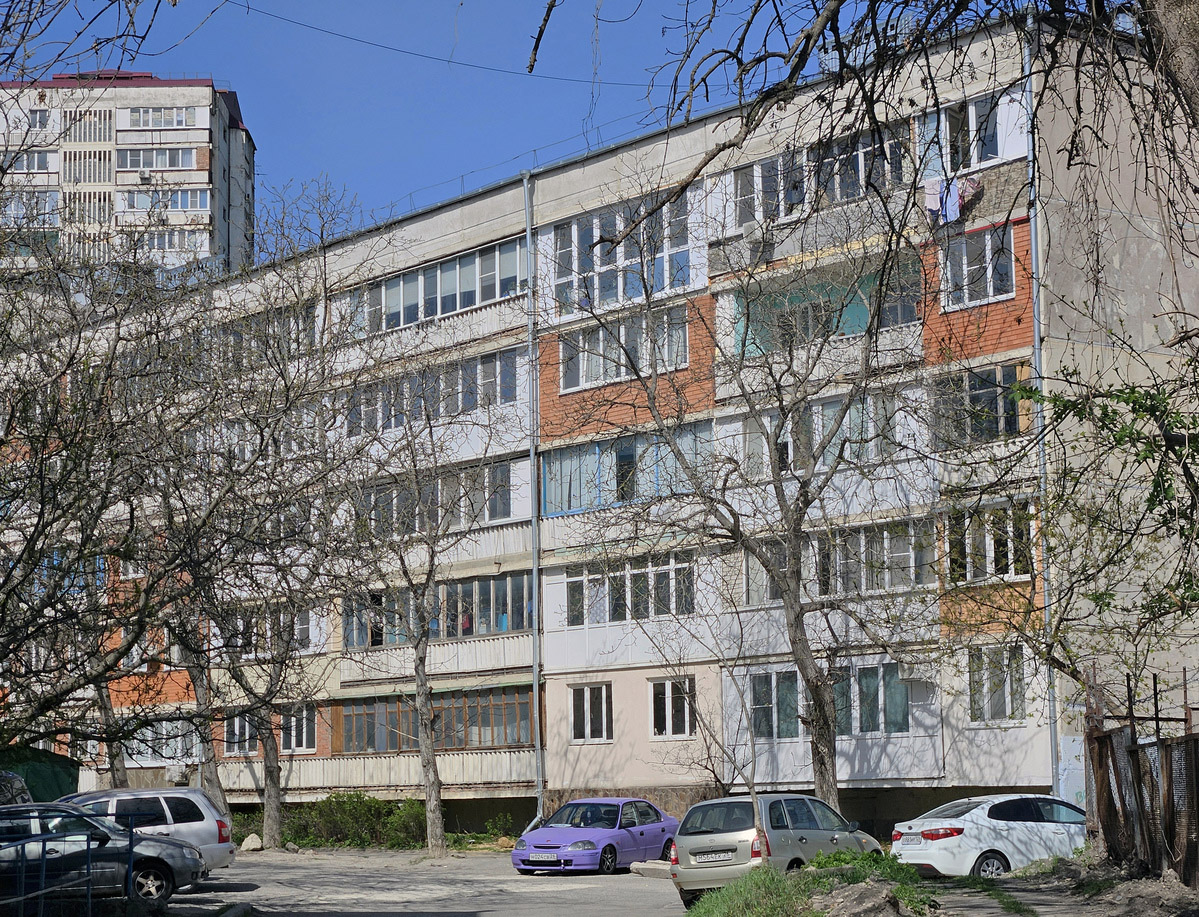 Железноводск, Улица Космонавтов, 31; Улица Космонавтов, 29