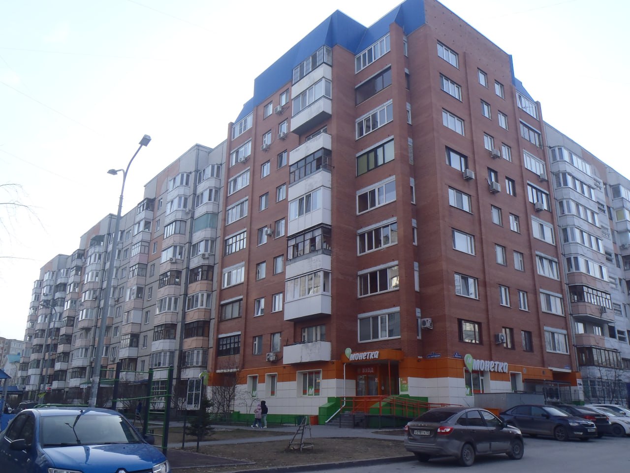 Тюмень, Народная улица, 4 корп.1; Народная улица, 4 корп. 6