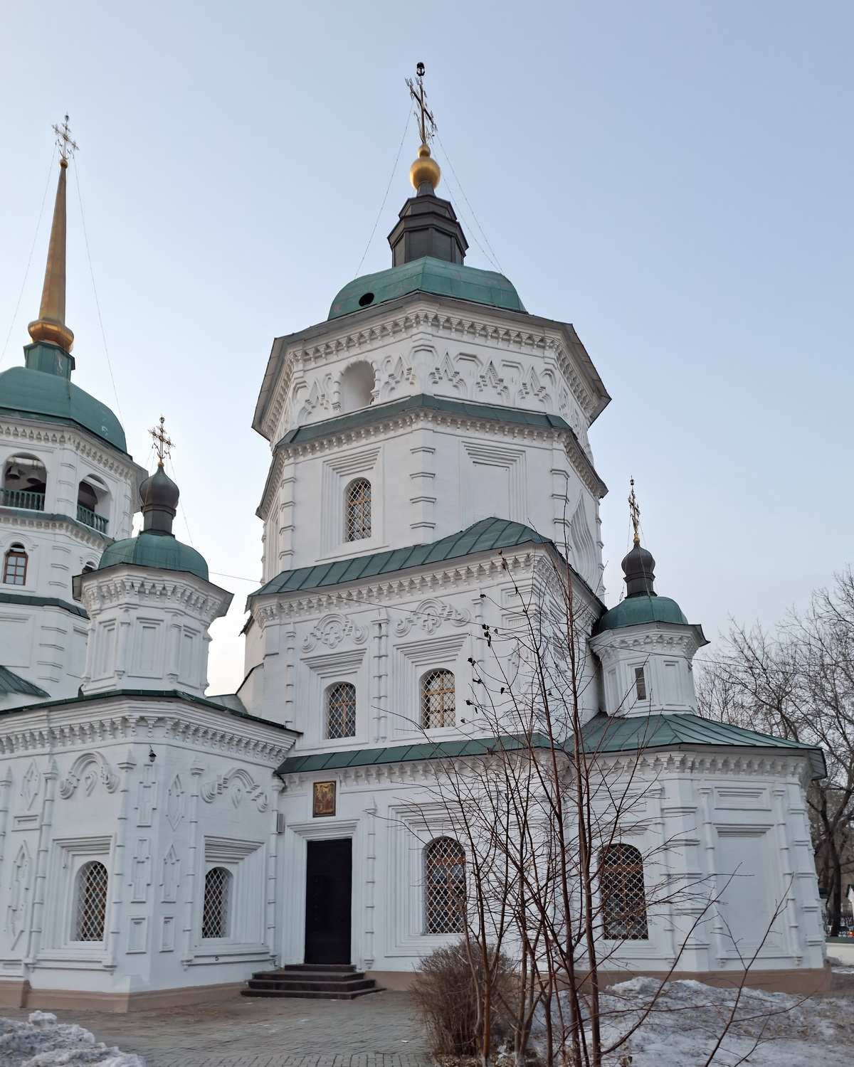 Иркутск, улица 5-й Армии, 8