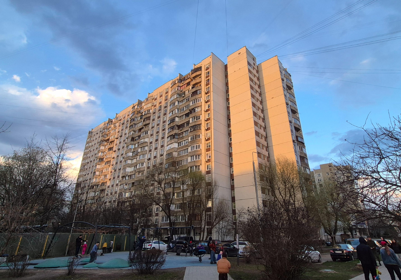 Москва, Митинская улица, 33 корп. 2