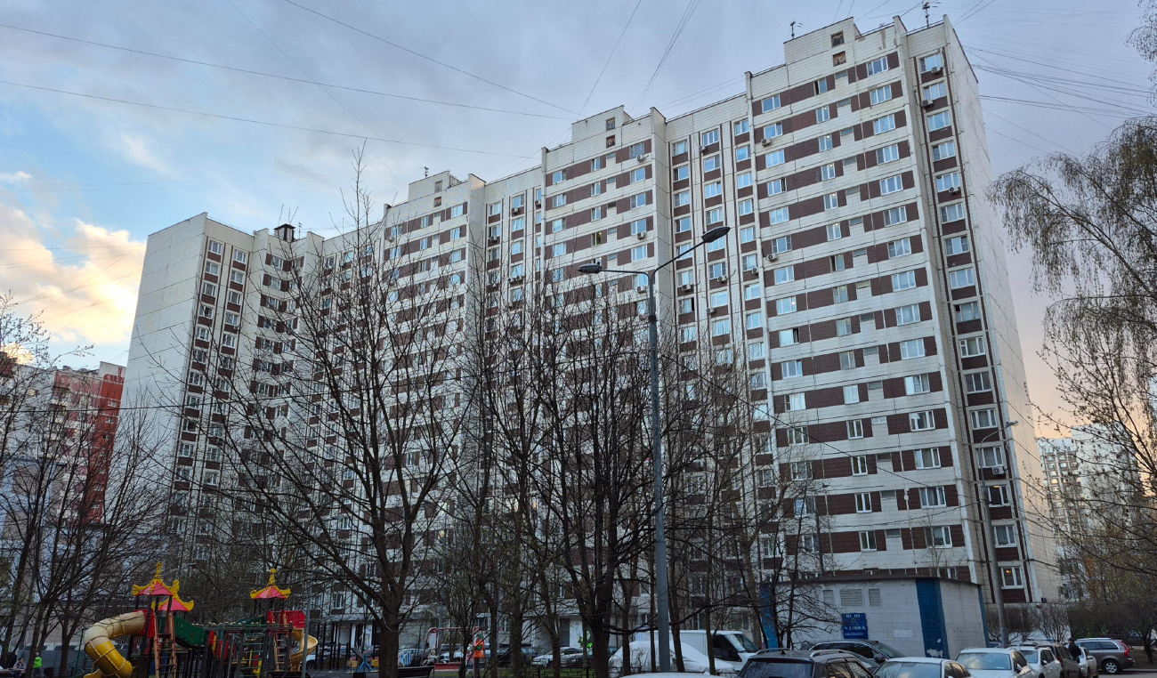 Москва, Митинская улица, 33 корп. 2