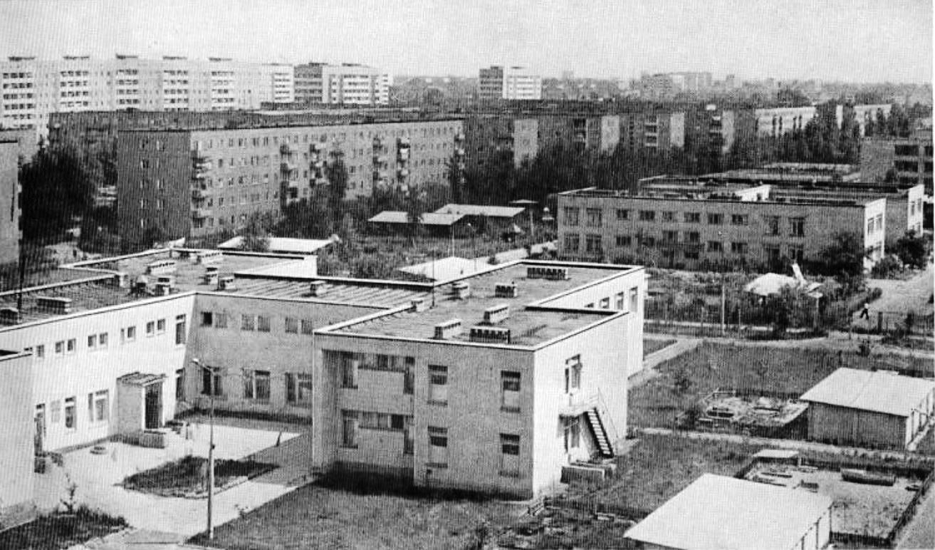 Гомель, Улица Братьев Лизюковых, 24; Проспект Октября, 75; Улица Братьев Лизюковых, 20
