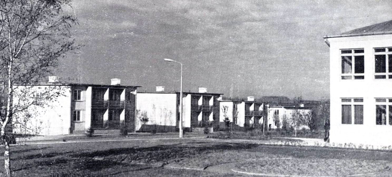 Ленино, Улица Петрова, 1; Улица Петрова, 3; Улица Петрова, 5