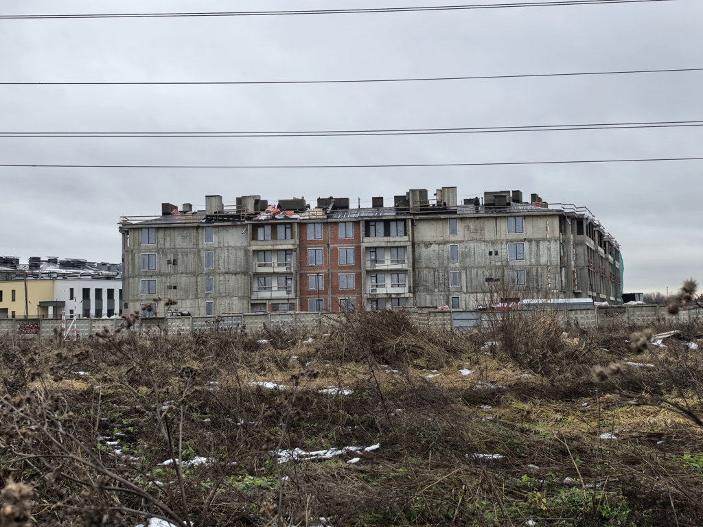 Стрєльна, Улица Константина Тимошинина, 16