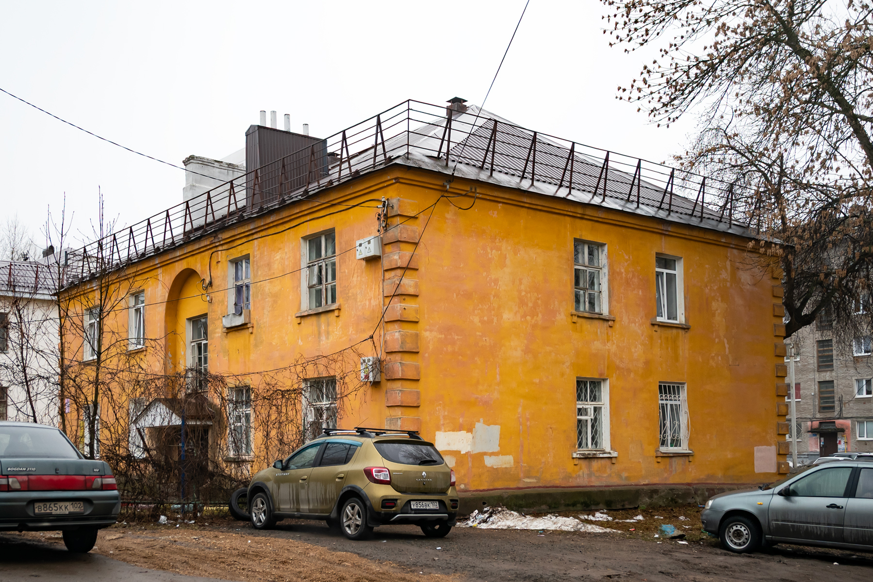 Уфа, Черниковская улица, 13