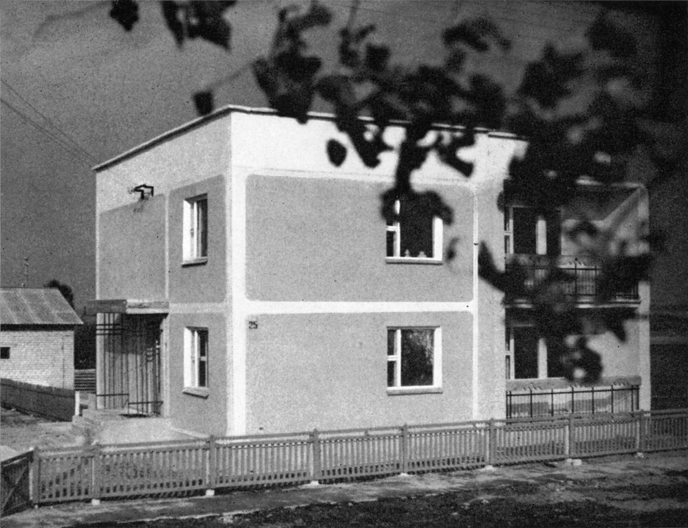 Дзержинский район, прочие н.п., д. Невеличи, Молодёжная улица, 25