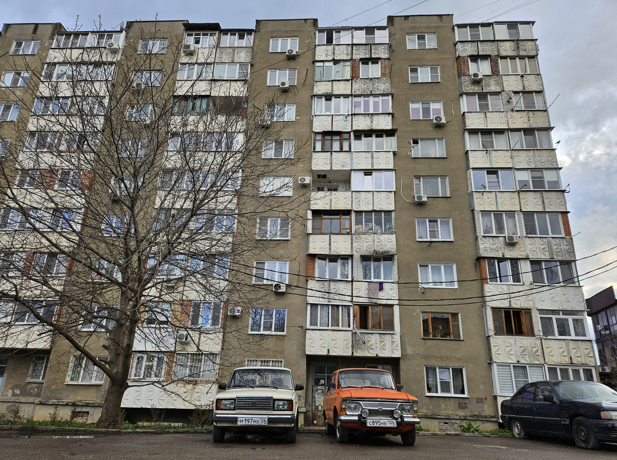 Пятигорск, Ессентукская улица, 72