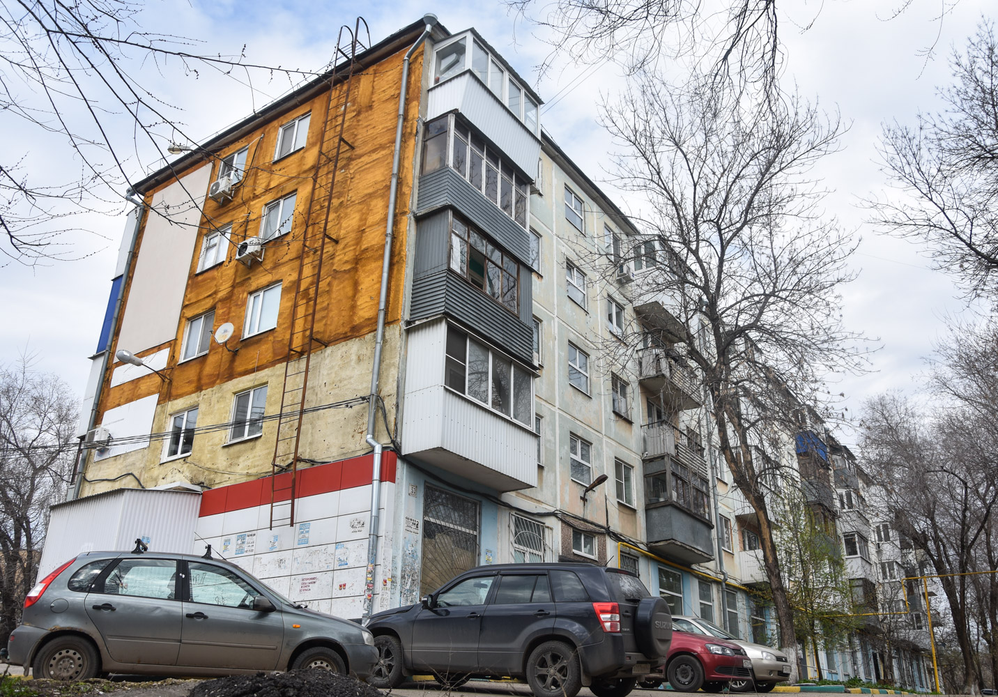 Самара, Аэродромная улица, 53 / Улица Авроры, 107