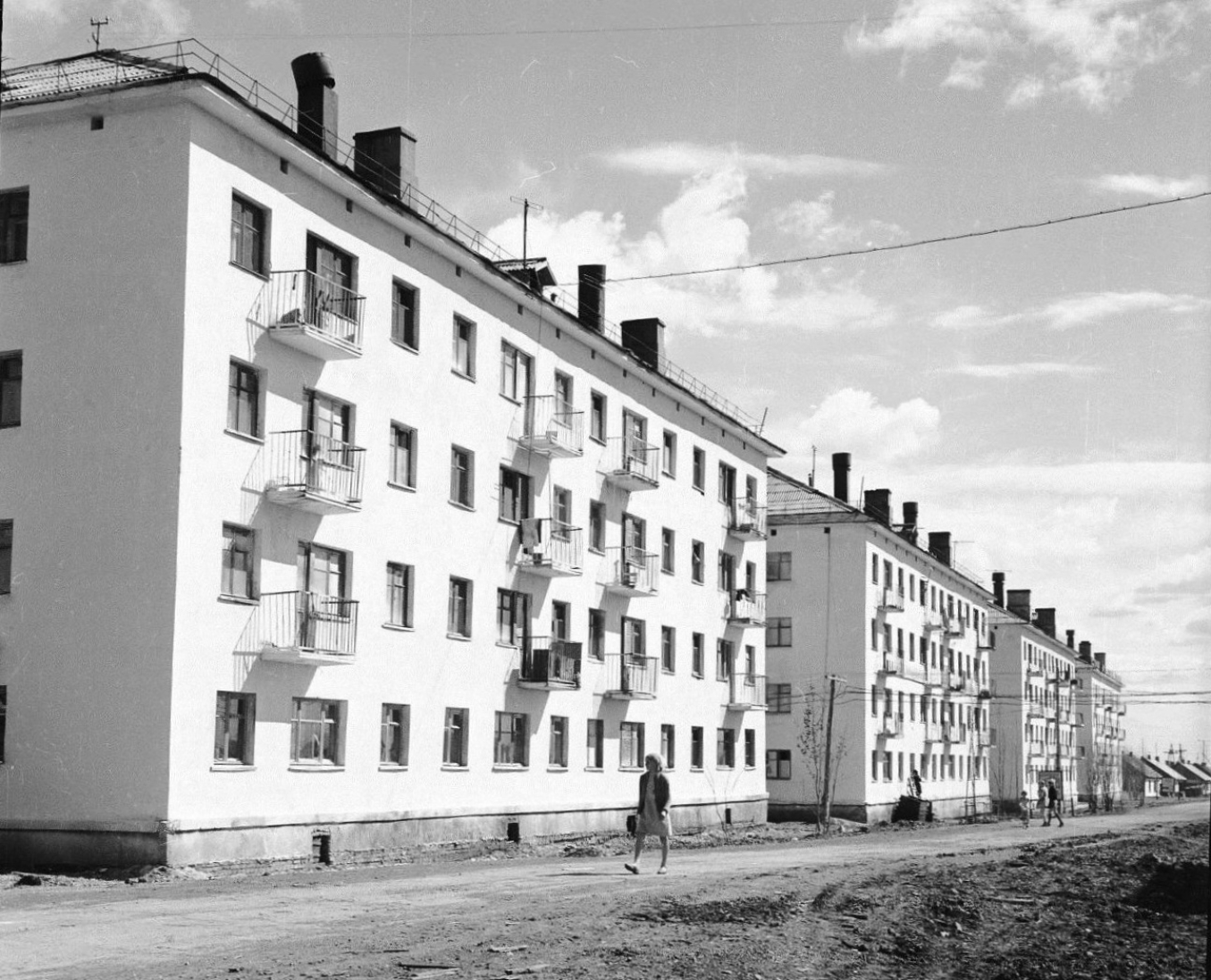 Yurshor, Художественная улица, 9; Художественная улица, 11