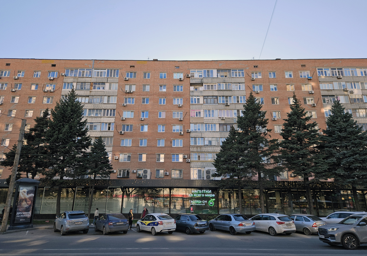 Ростов-на-Дону, Ворошиловский проспект, 91 корп. 1