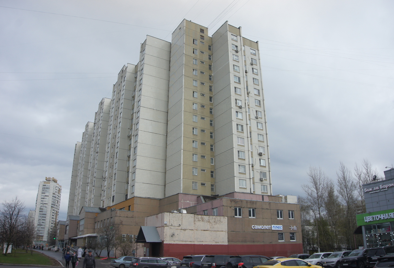 Москва, Бульвар Адмирала Ушакова, 5