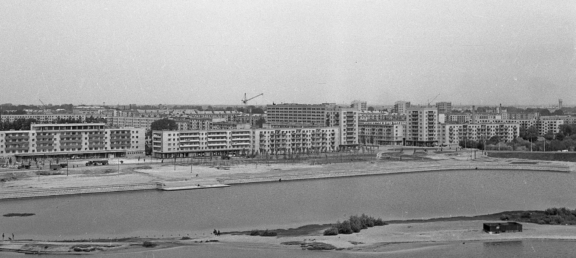 Брест, Набережная Франциска Скорины, 16; Набережная Франциска Скорины, 14; Набережная Франциска Скорины, 8; Бульвар Шевченко, 11; Бульвар Шевченко, 10; Набережная Франциска Скорины, 22