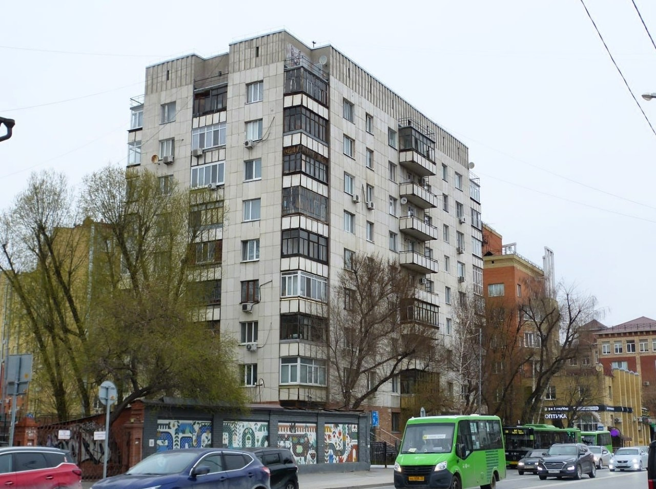 Тюмень, Улица Челюскинцев, 30