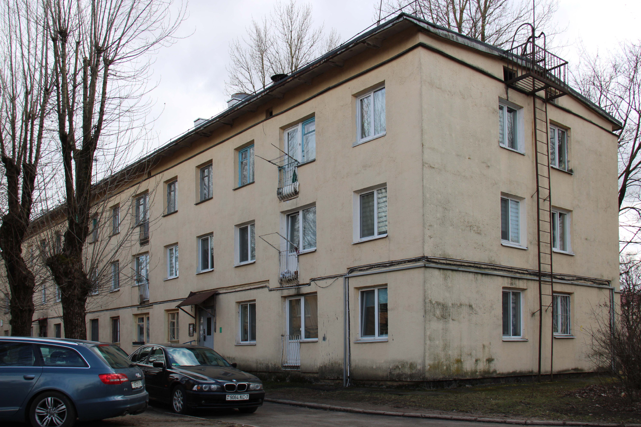 Минск, Орловская улица, 62 / Нововиленская улица, 16