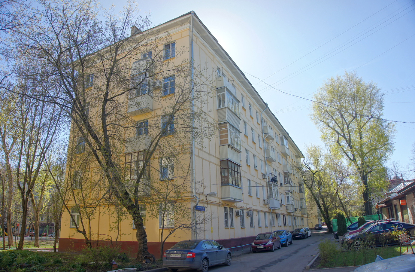 Moskau, Улица Юннатов, 17 корп. 3
