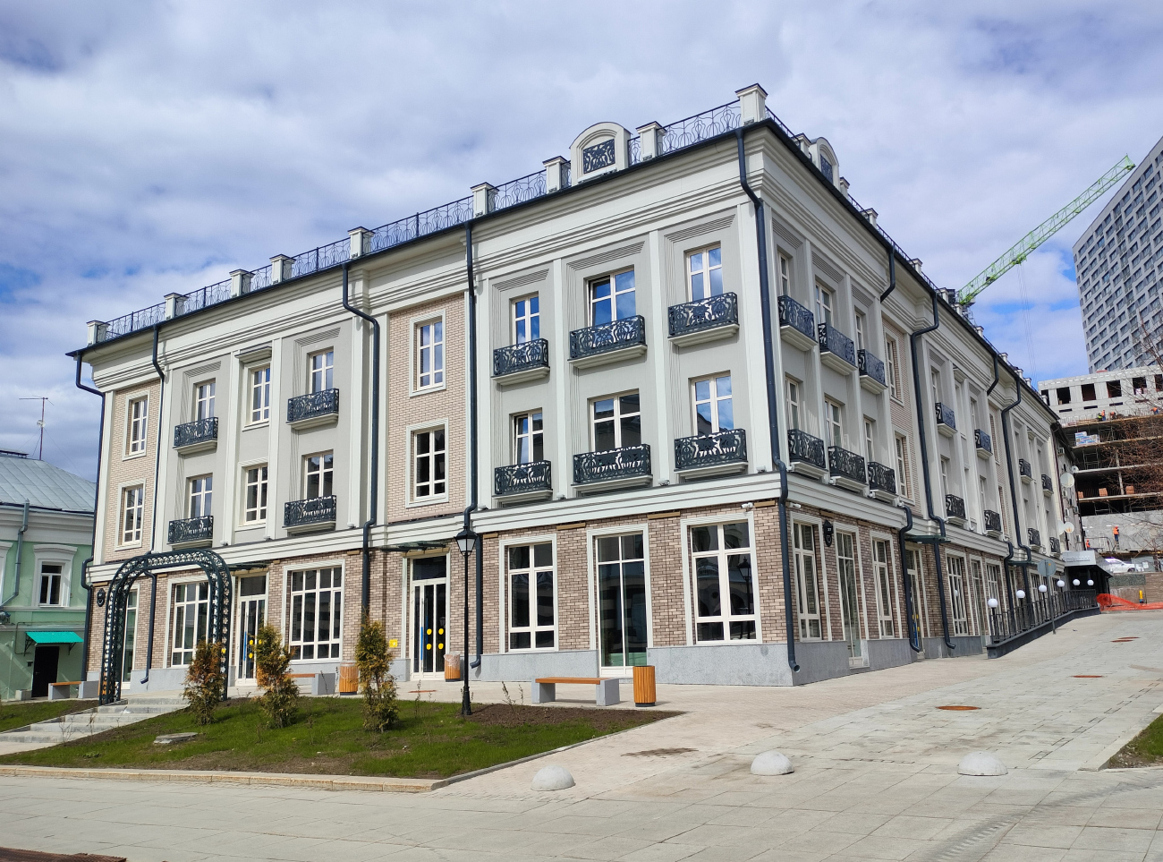 Казань, Петербургская улица, 27