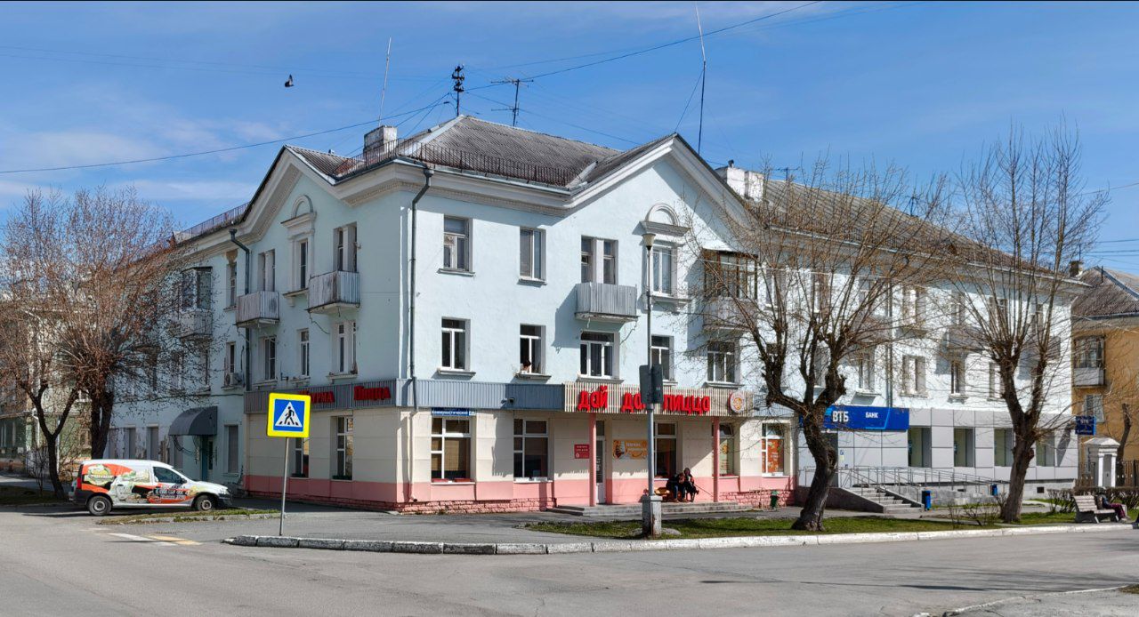 Лесной, Коммунистический проспект, 23