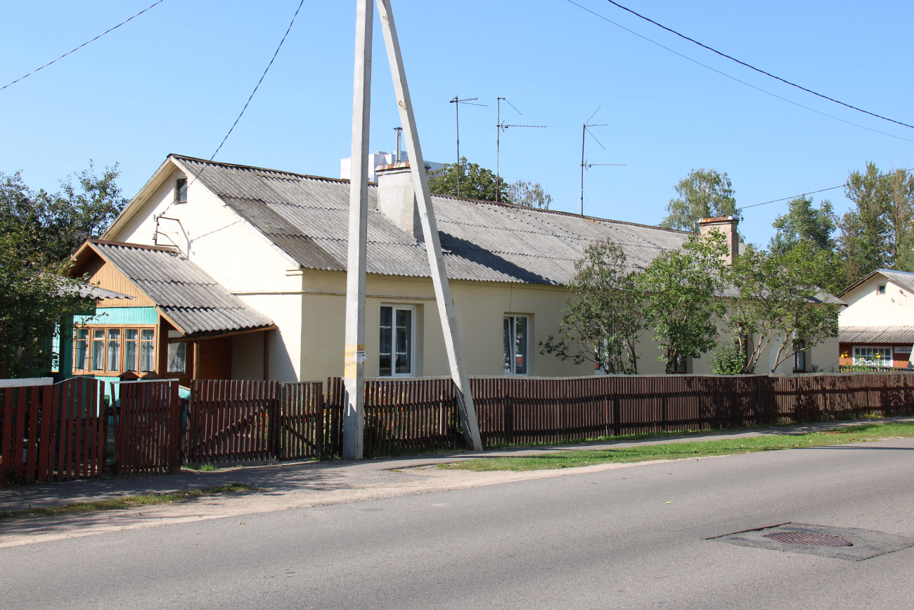 Минск, Полиграфическая улица, 3 / 1-й Топографический переулок, 1