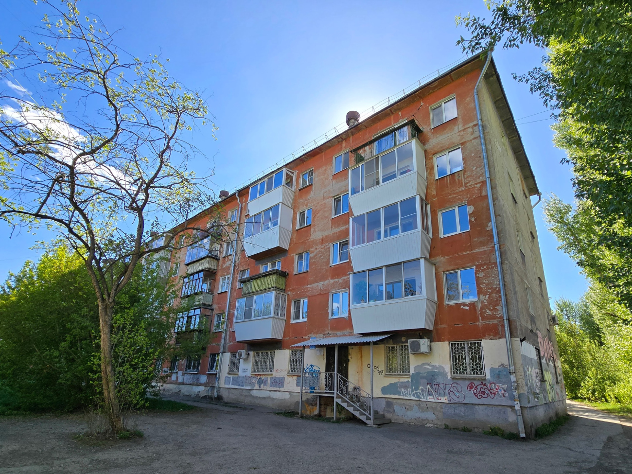 Екатеринбург, Улица Индустрии, 94А