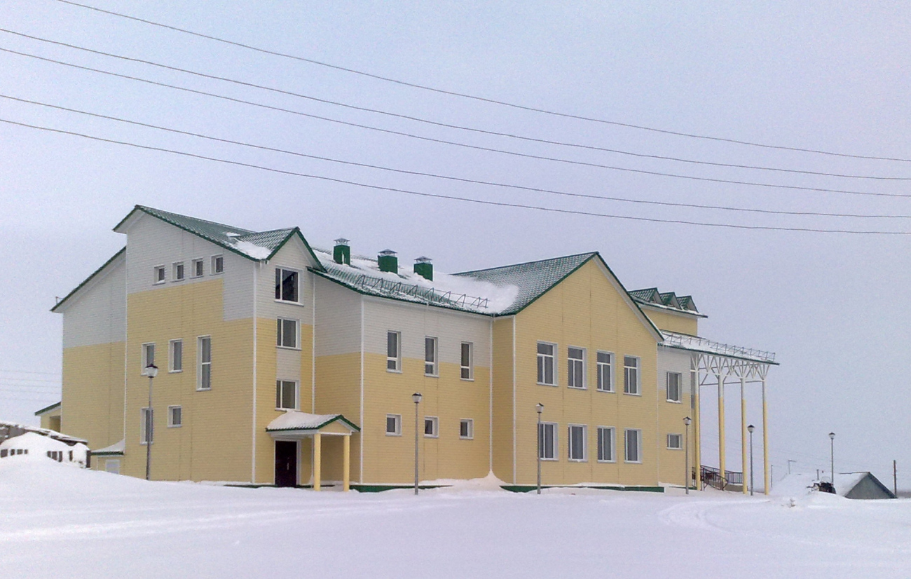 Тельвиска, Центральная улица, 19