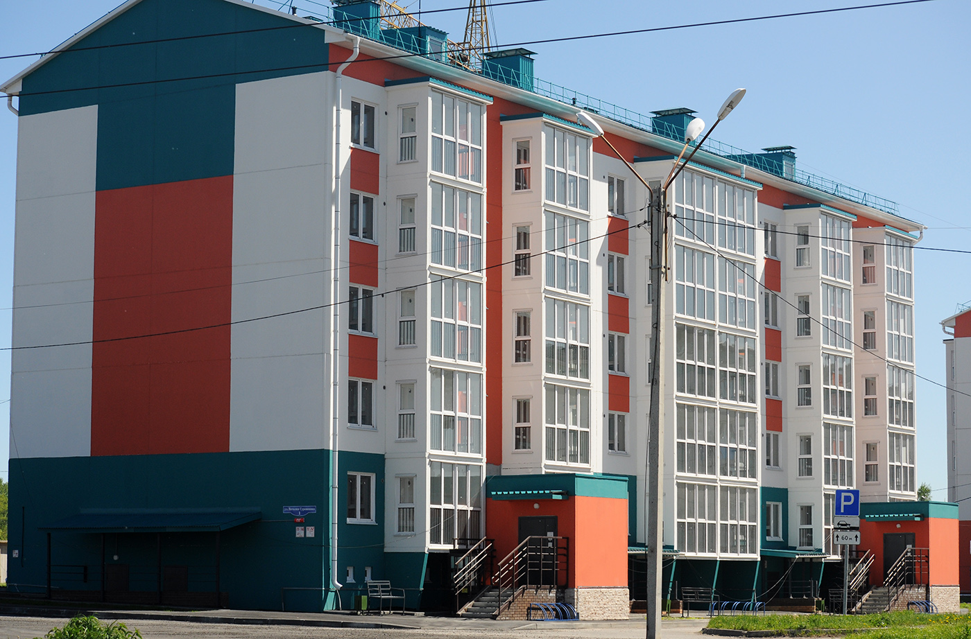 Омск, Улица Виталия Суровикина, 1