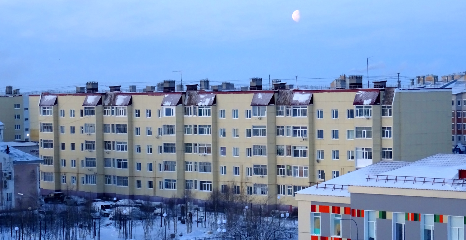 Naryan-Mar, Улица Ленина, 27