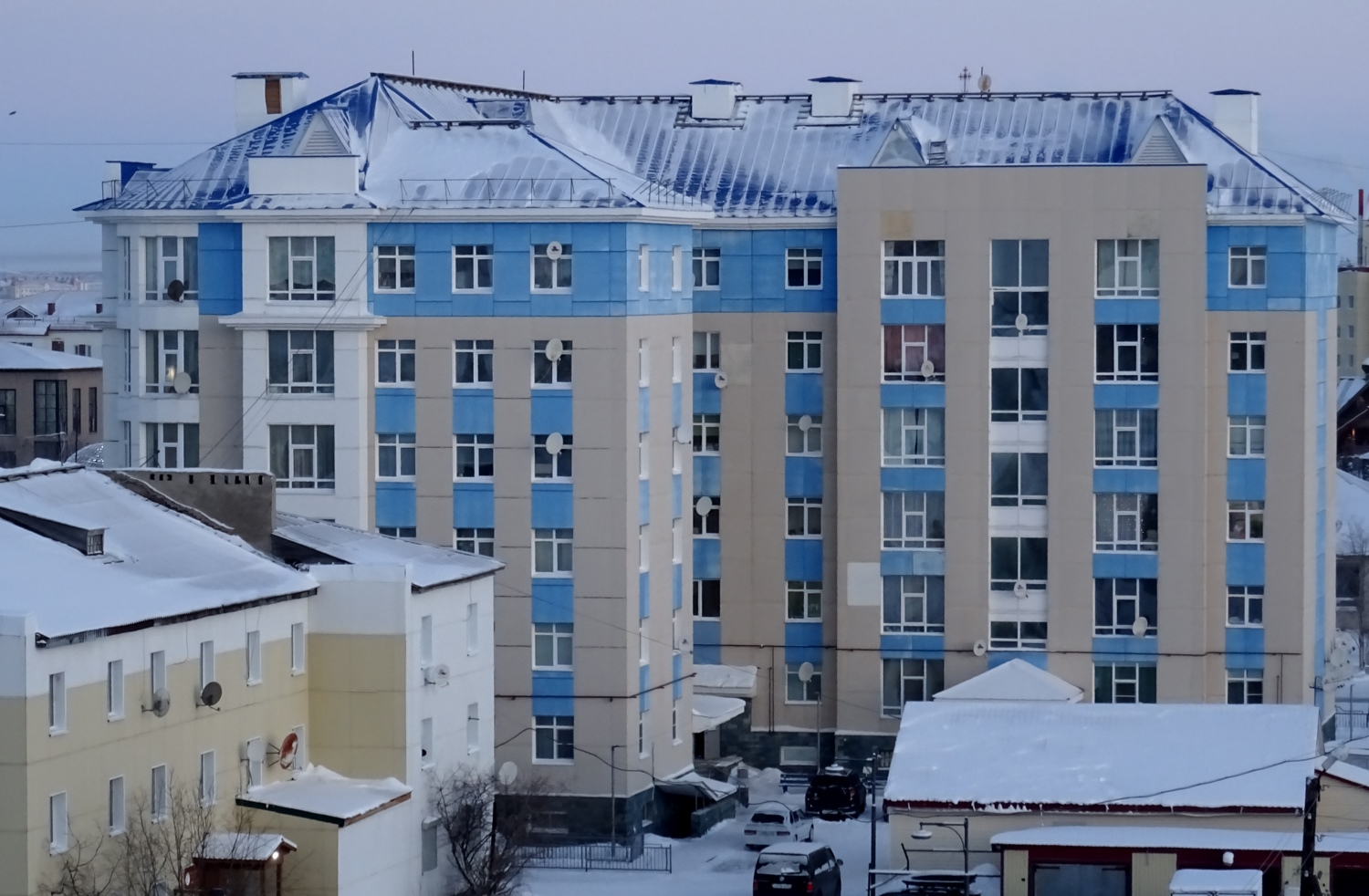 Нарьян-Мар, Улица Ленина, 14 / Улица Выучейского, 36