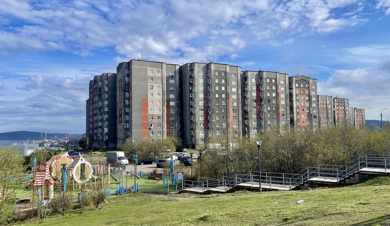 Мурманск, Улица Саши Ковалёва, 10