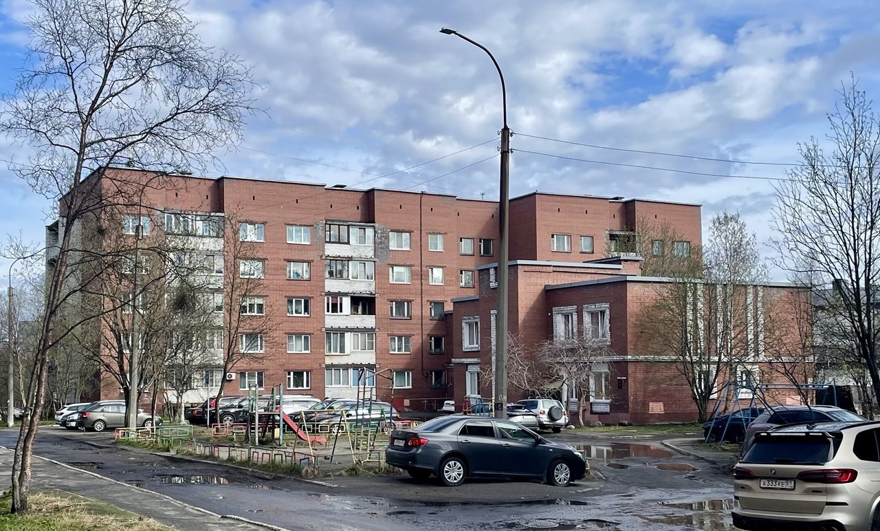 Мурманск, Улица Аскольдовцев, 35