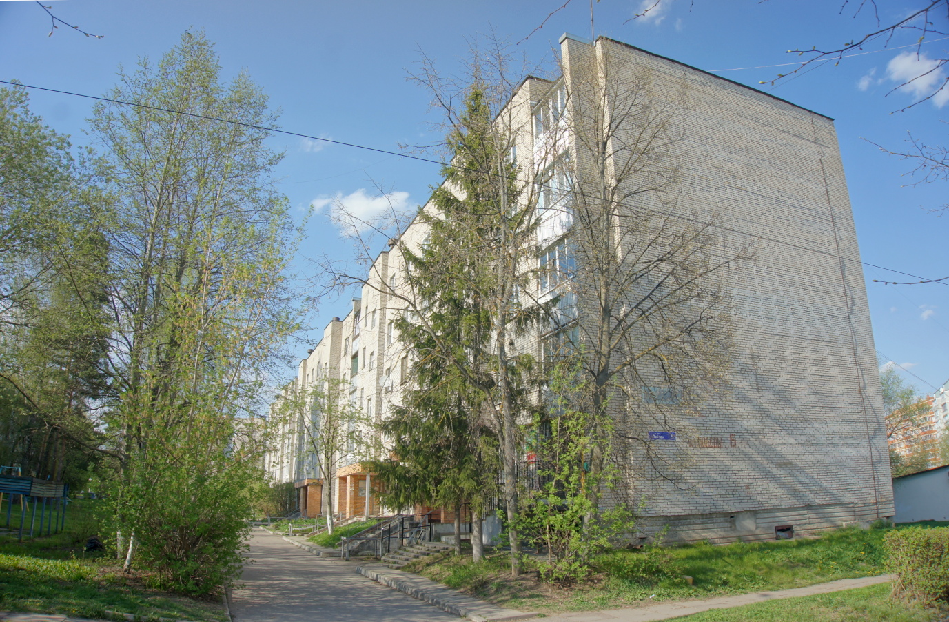 Кремёнки, Улица Победы, 6