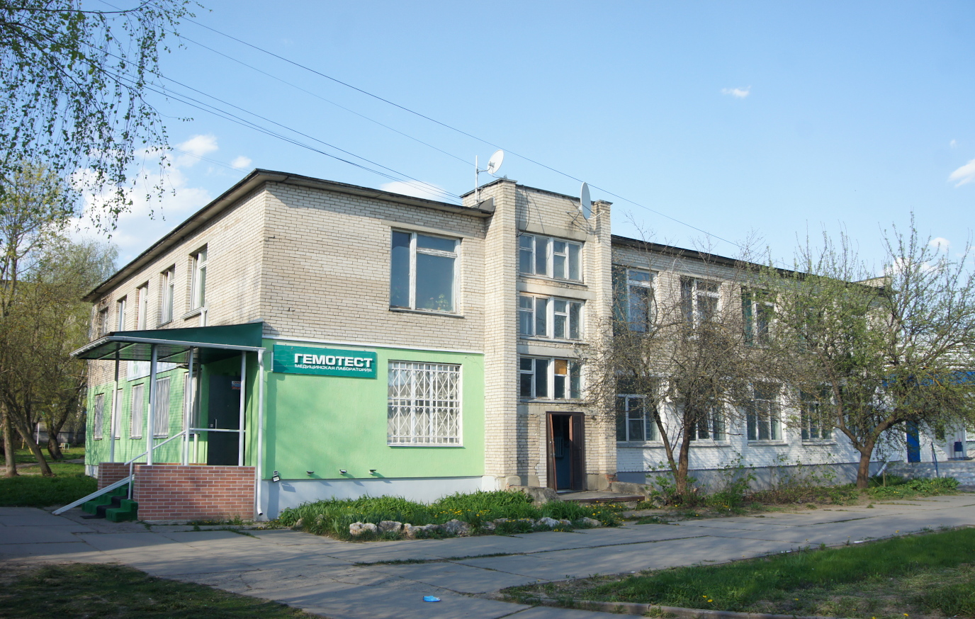 Кремёнки, Улица Мира, 2